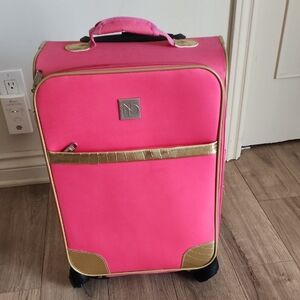 New Directions Pink Travel Bag with Silver Logo